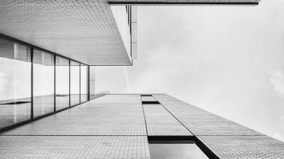 ציפוי אנטי סאן לחלונות להפחתה בחשיפה לשמש ועומסי חום